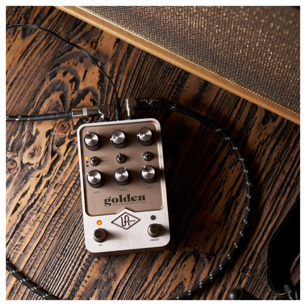 Universal Audio UAFX Golden Reverberator Pedal